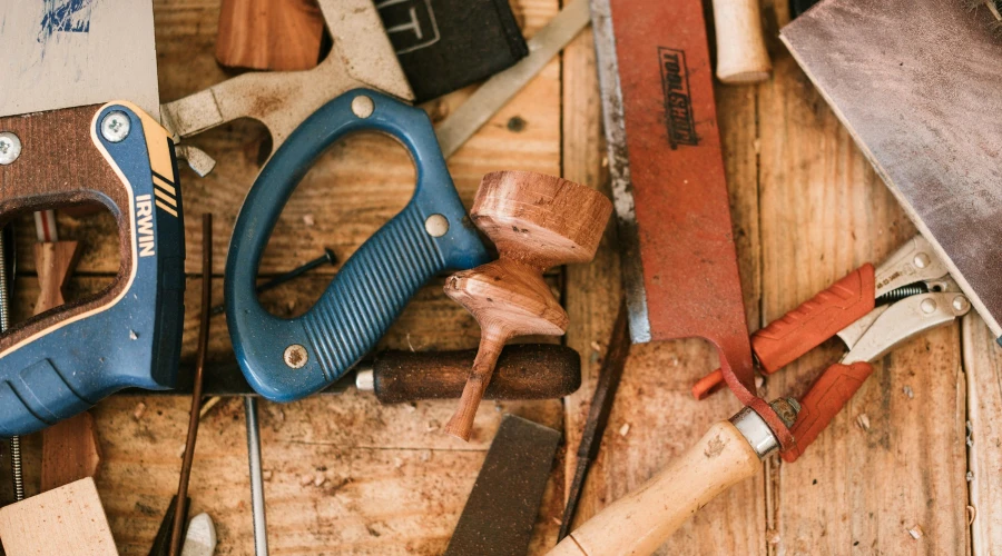 carpentry tools handyman
